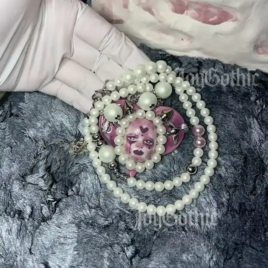 Gothic Wedding Jewelry Set, White Pearl Necklace & Earrings for Goth Girls, Heart Pendant Necklace for Goth Weddings - Image 4